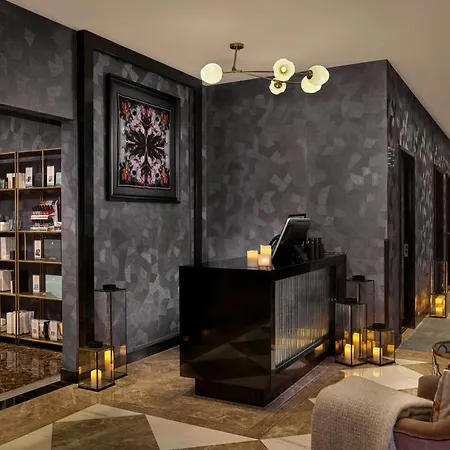 Montcalm East, Autograph Collection-2